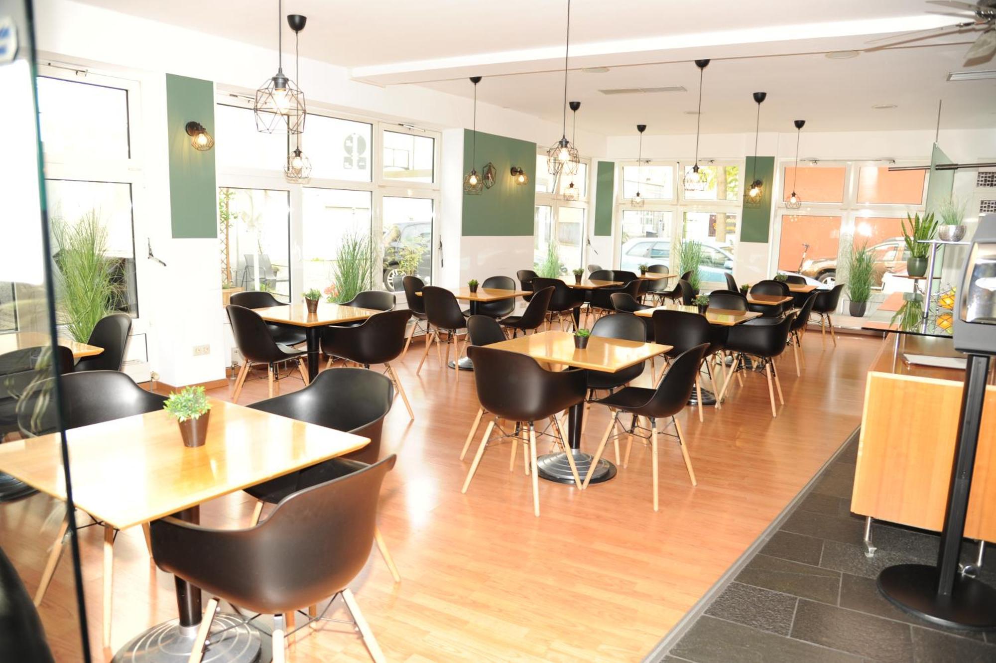 Hogh Hotel Heilbronn Exterior photo